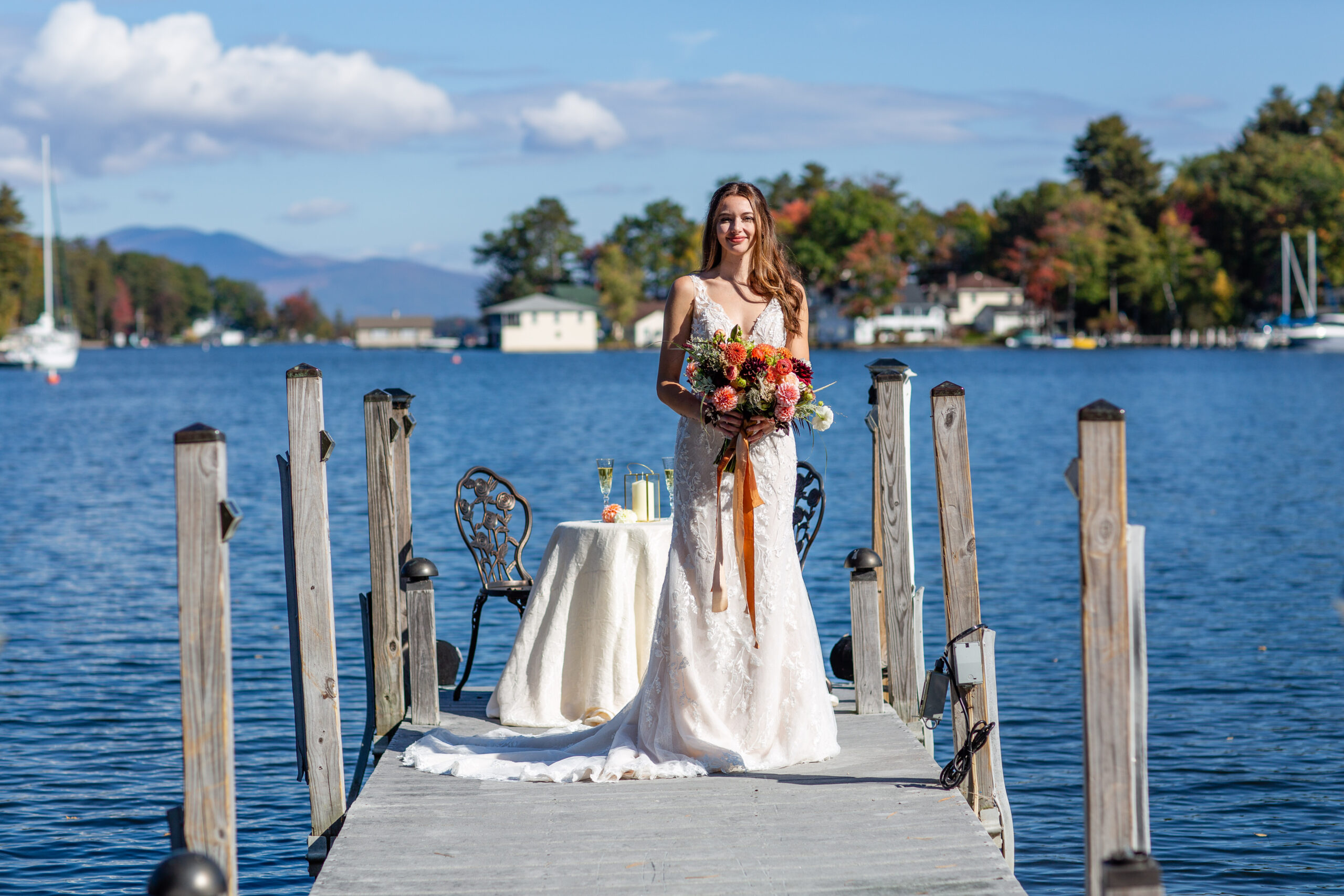 bride holding bouquet